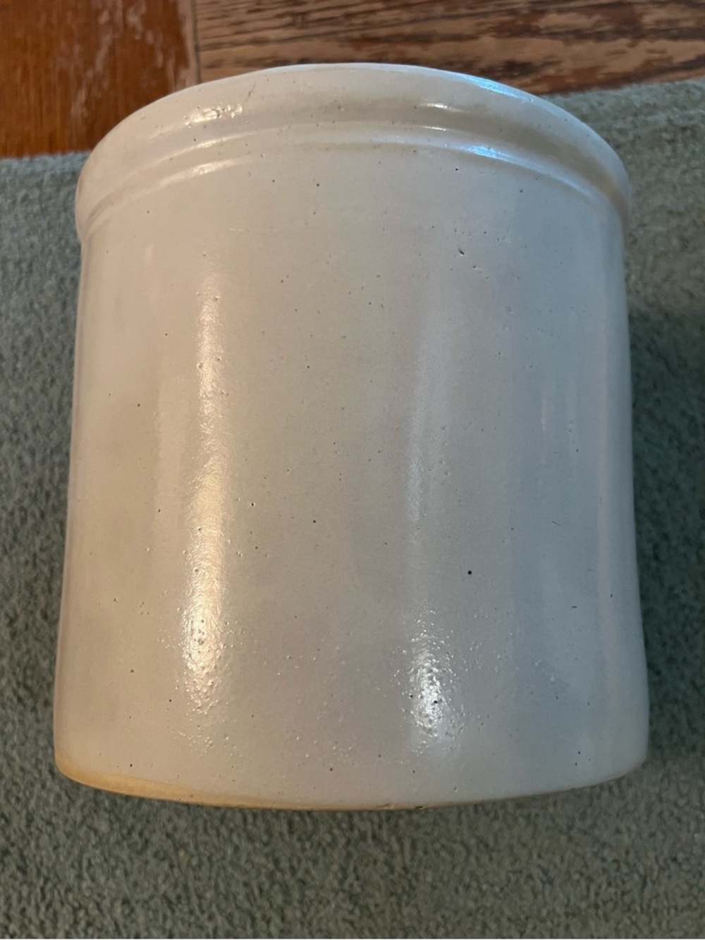 Vintage Stoneware Butter Crock Heavy Stoneware W 8” H 7” Weight 6.3.5 lbs EUC